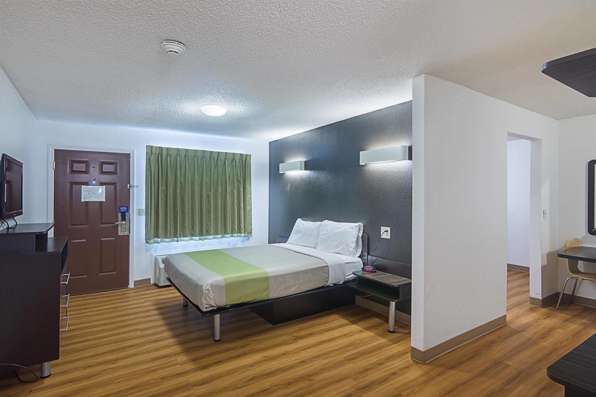 Studio Inn Extended Stay Oklahoma City Airport By Oyo Extérieur photo