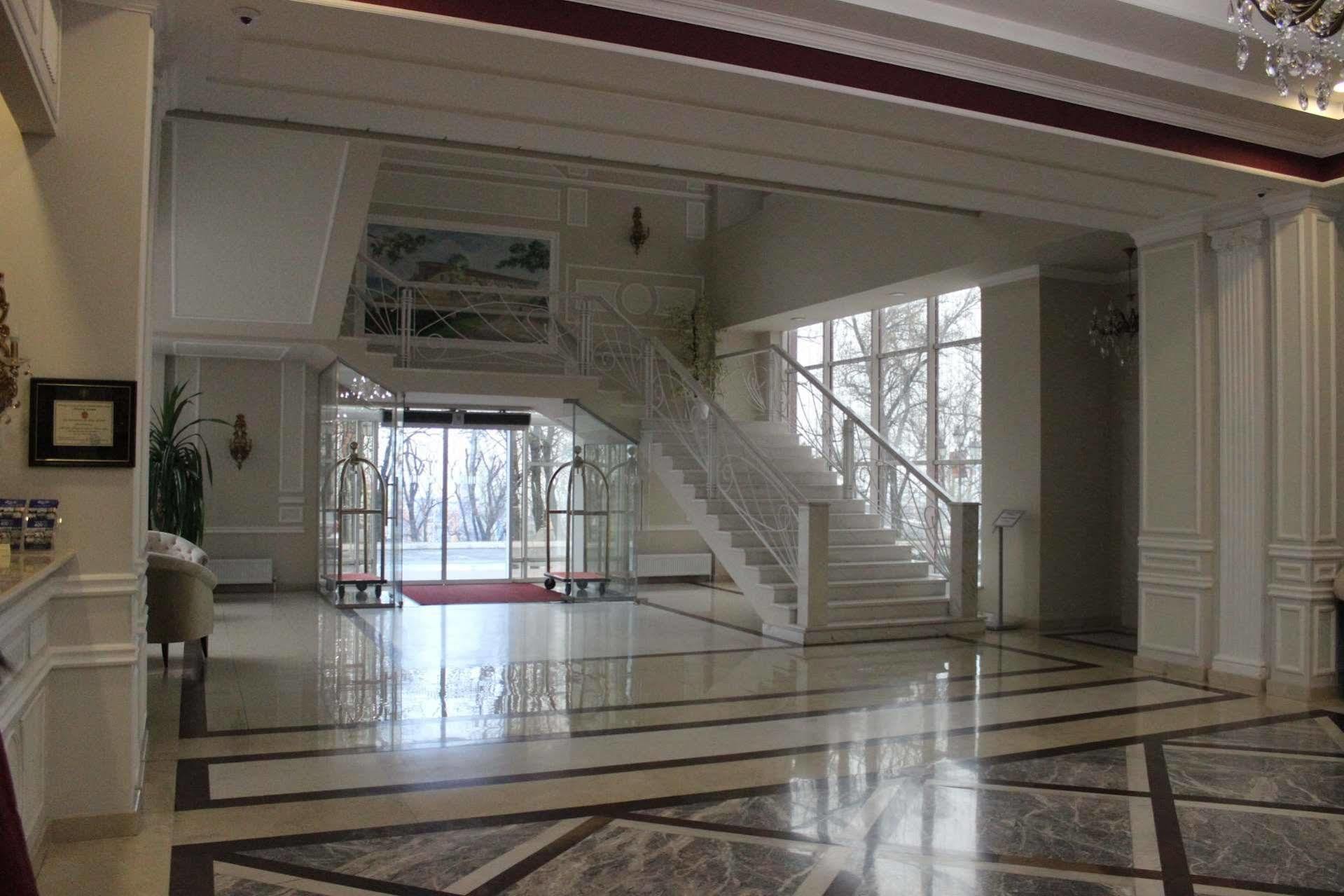 Hôtel Mer Noire Parc Shevchenko à Odessa Extérieur photo