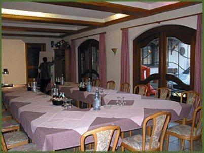 Hotel Gulser Weinstube Coblence Restaurant photo