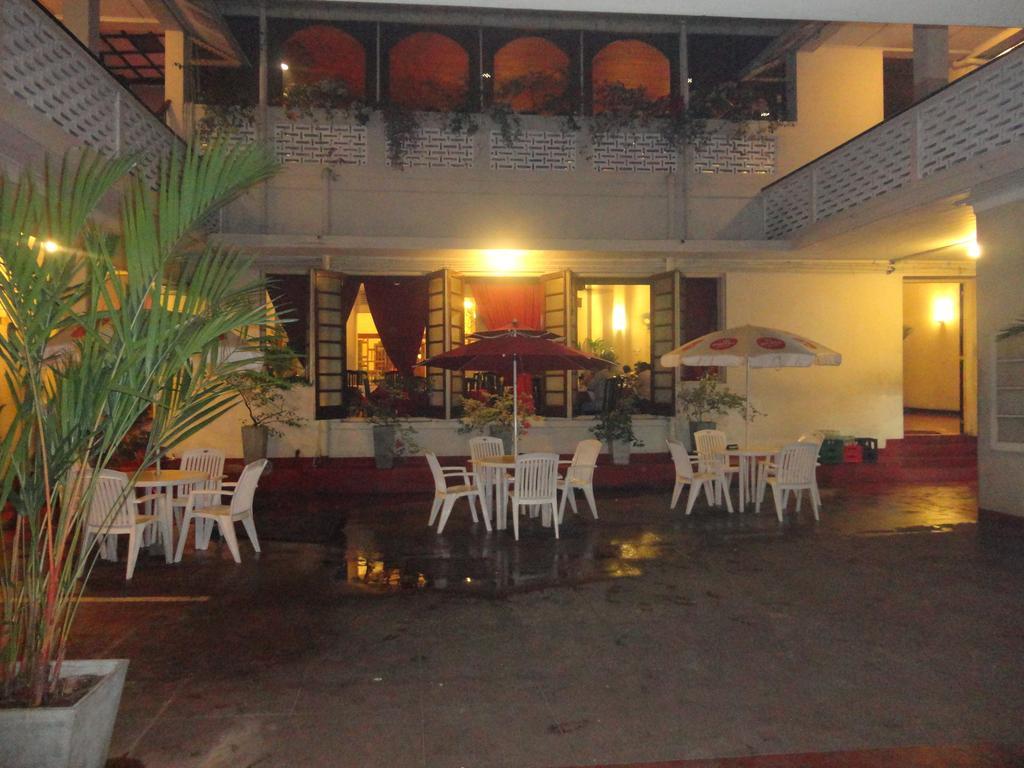 Shalimar Hotel Colombo Extérieur photo