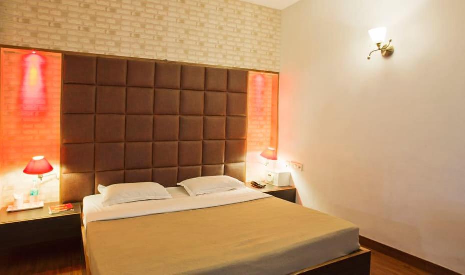 Hotel The Taksonz Ludhiana Extérieur photo