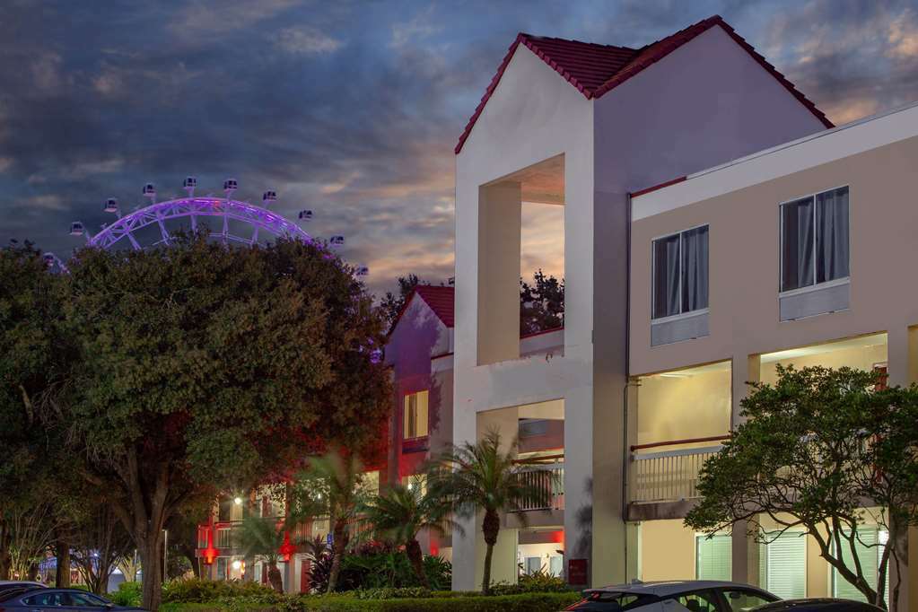 Red Roof Inn Plus Orlando-Convention Center- Int'L Dr Extérieur photo
