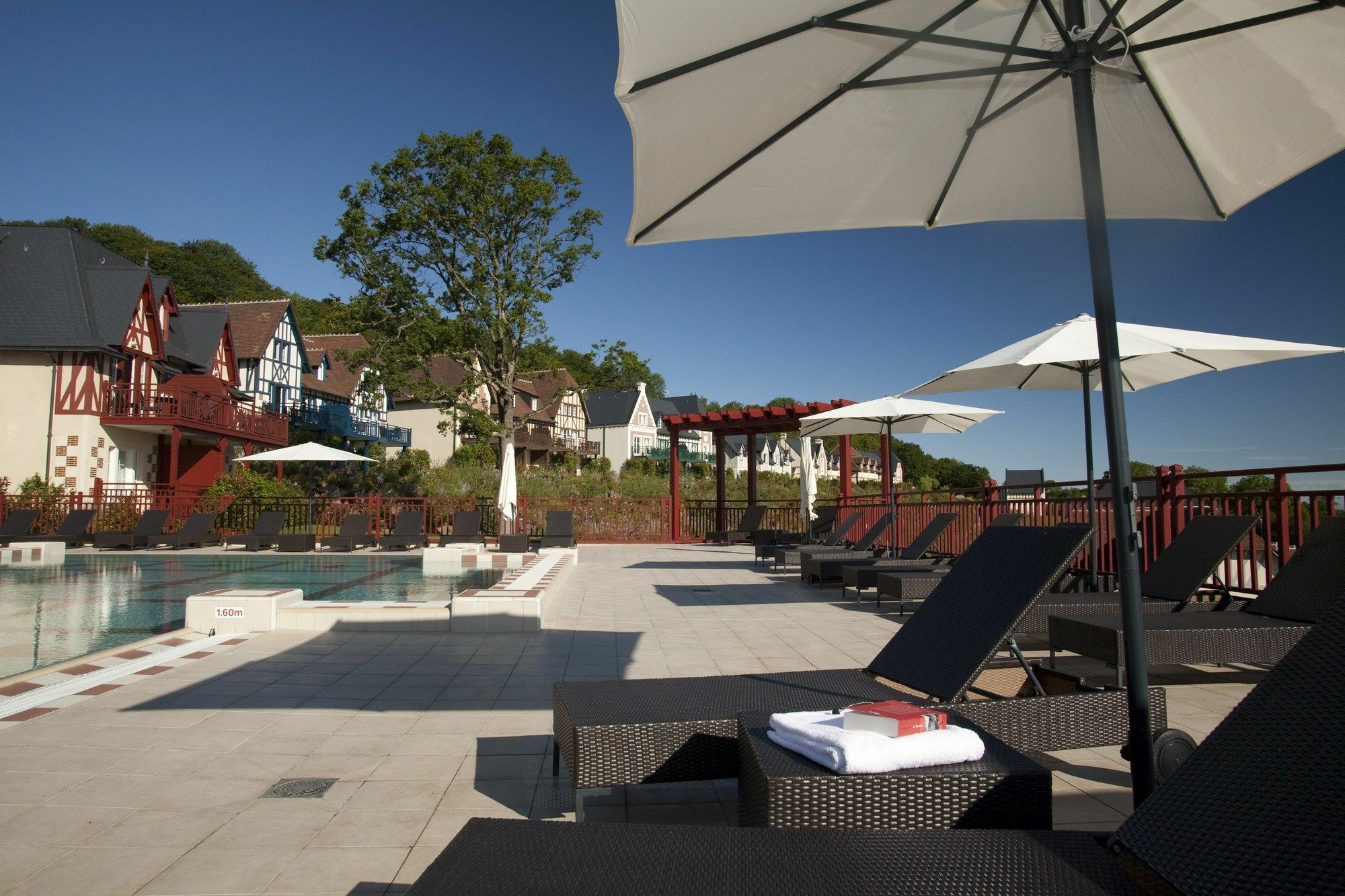 Pierre & Vacances Premium Residence & Spa Houlgate Extérieur photo