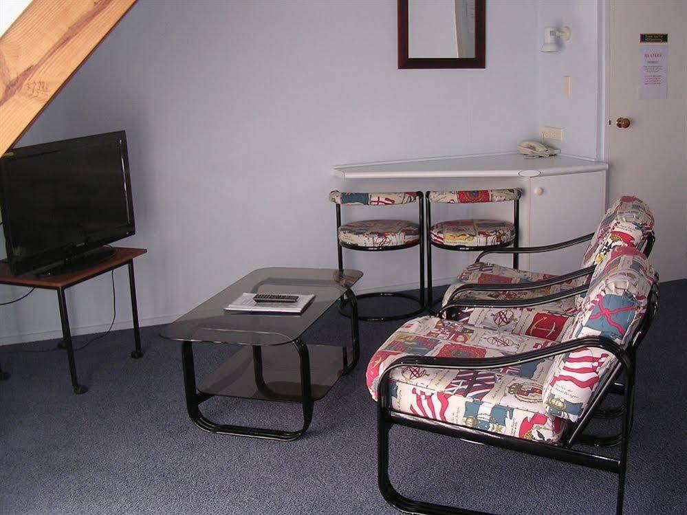 Acacia Lodge Motel Mangonui Extérieur photo
