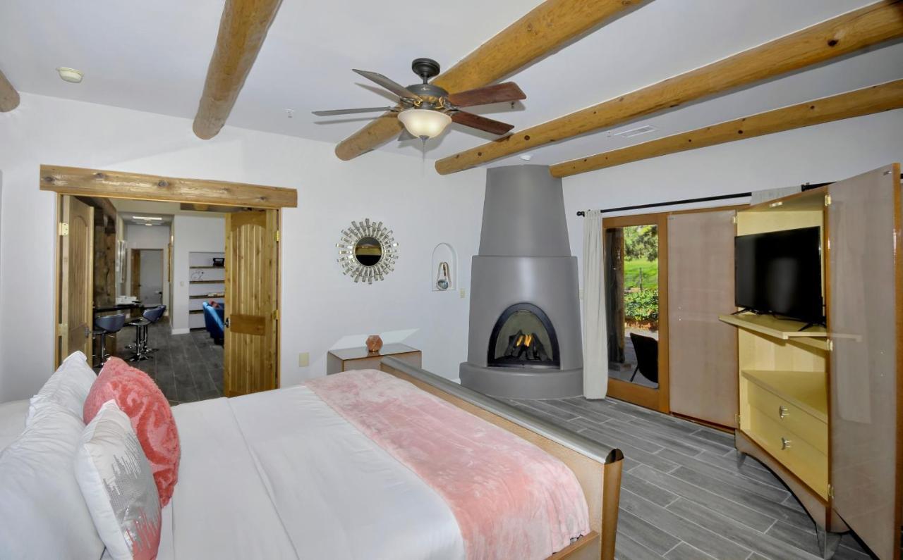 Adobe Hacienda Bed & Breakfast Sedona Extérieur photo