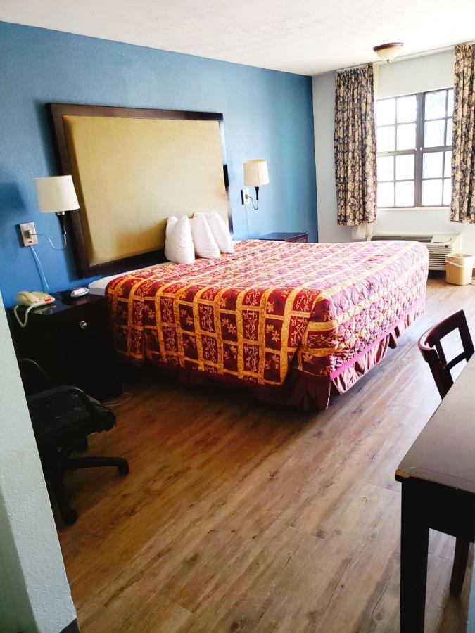 Best Price Motel & Suites Orange Extérieur photo