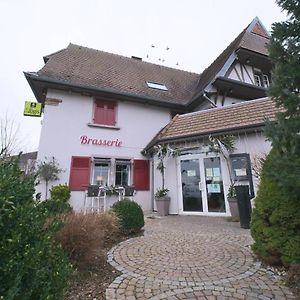 Hôtel Restaurant Au Lion d'Or Burnhaupt-le-Haut Exterior photo