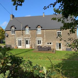 Welcoming And Peaceful Bed And Breakfast Fougerolles-du-Plessis Exterior photo