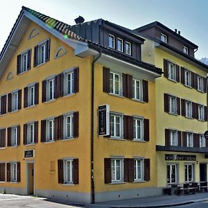 Hotel Freihof Glarus Exterior photo